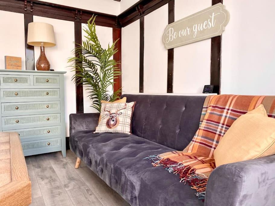 Charming Seaside Cottage In Leigh-On-Sea Southend-on-Sea Exterior foto