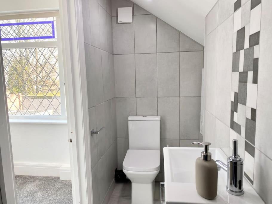 Charming Seaside Cottage In Leigh-On-Sea Southend-on-Sea Exterior foto