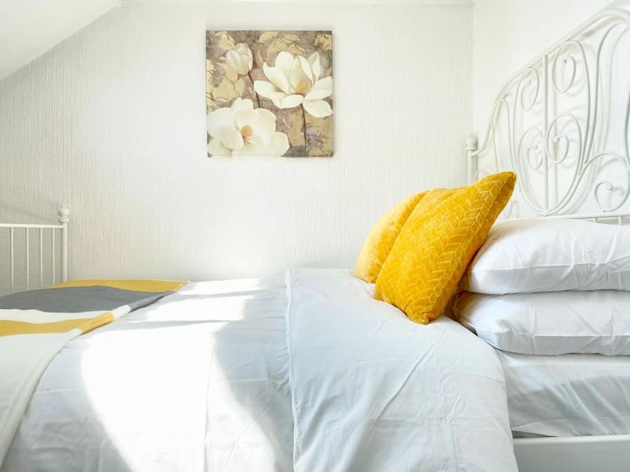 Charming Seaside Cottage In Leigh-On-Sea Southend-on-Sea Exterior foto